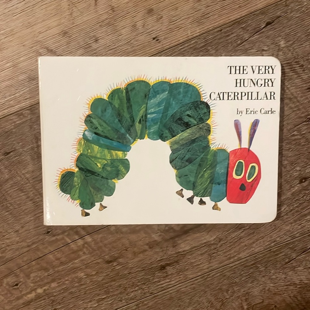 THE VERY HUNGRY CATERPILLAR BOOK